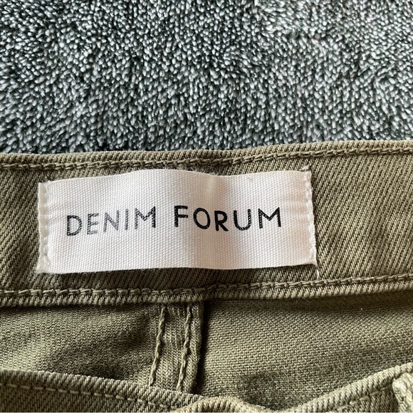 Denim Forum
Denim Forum The Arlo High Rise Straight 28L Size 28 - Picture 10 of 10
